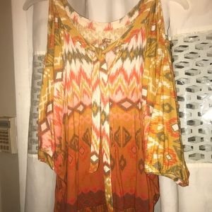Women’s cold shoulder blouse